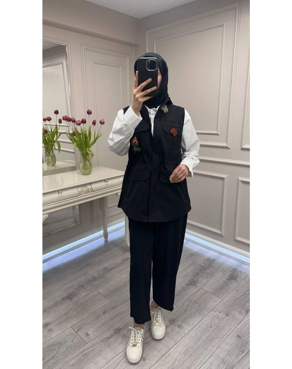 Ghisa 3610T9175 Siyah Broş Detaylı Yelekli Takım