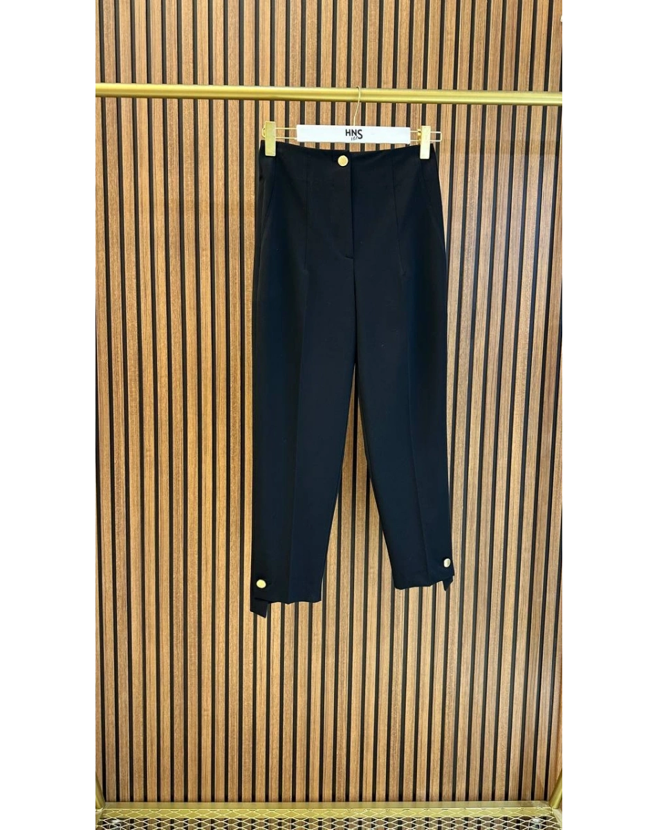 Yusuf Özdemir 25Y1543 Siyah Düğme Detaylı Pantolon