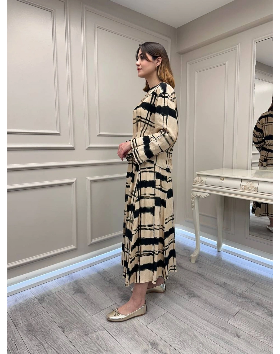 Venöve 26SSTUN0003 Siyah Çizgili Elva Takım