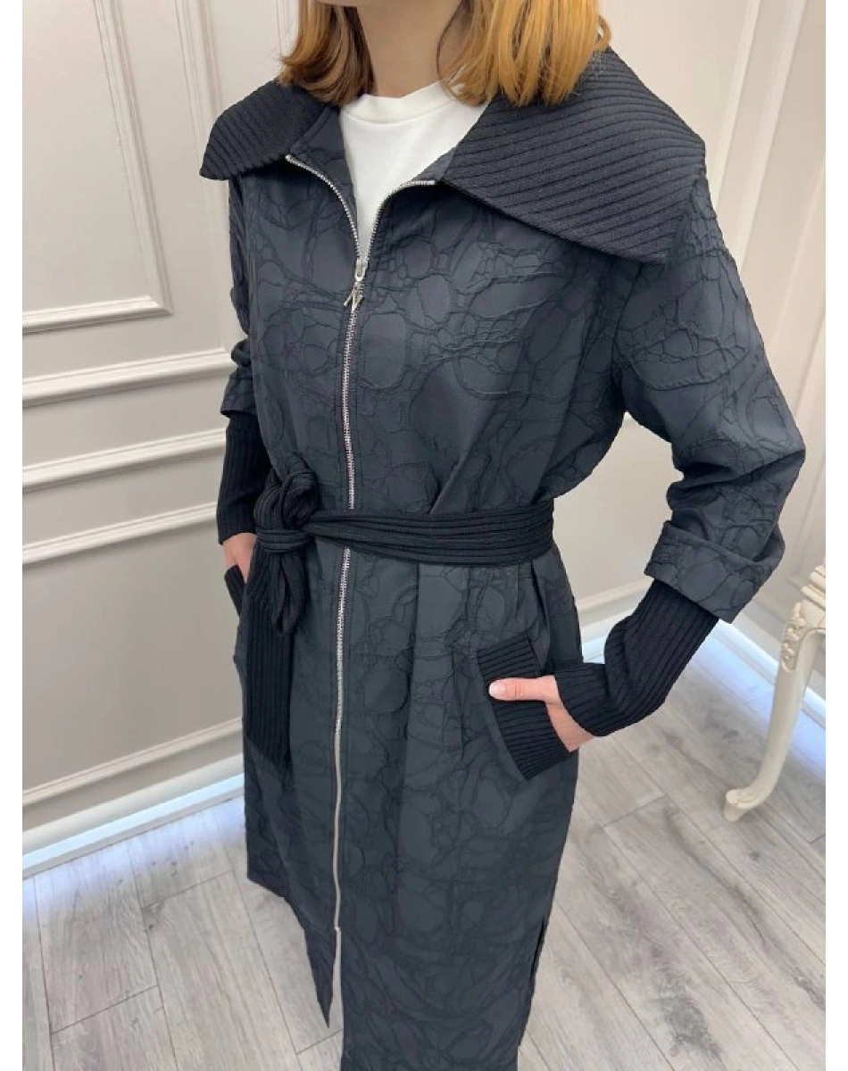 Nuss Triko 26Y6047 Siyah Yanları Yırtmaçlı Kap