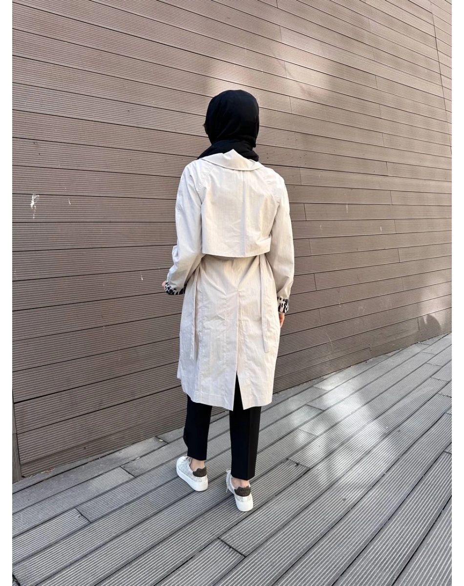 Trenç 3723 Taş Yaka Detaylı Kap