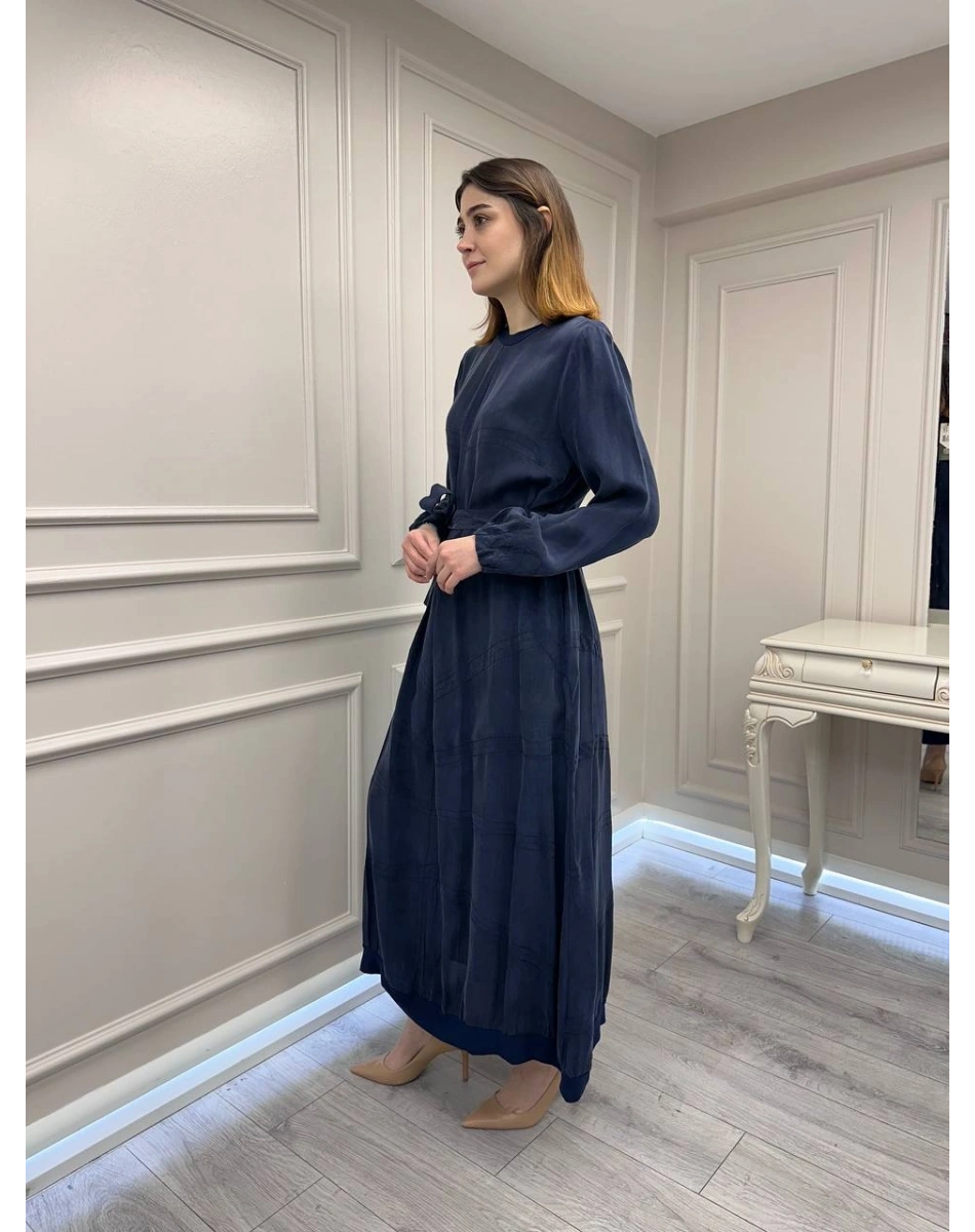 Misswhence 39800 Lacivert Dikiş Detaylı Elbise