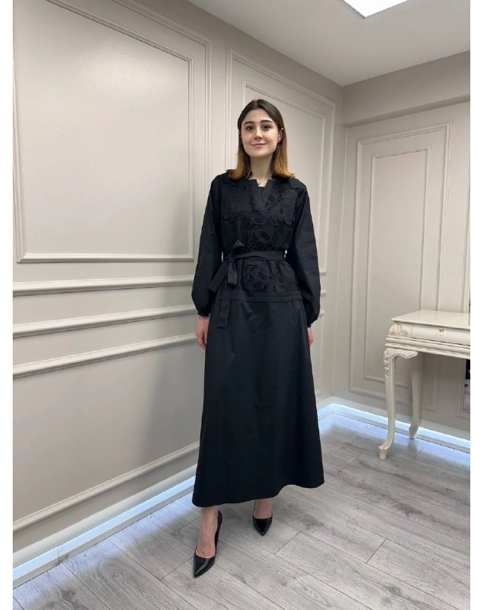 Misswhence 39803 Siyah Güpür Detaylı Elbise