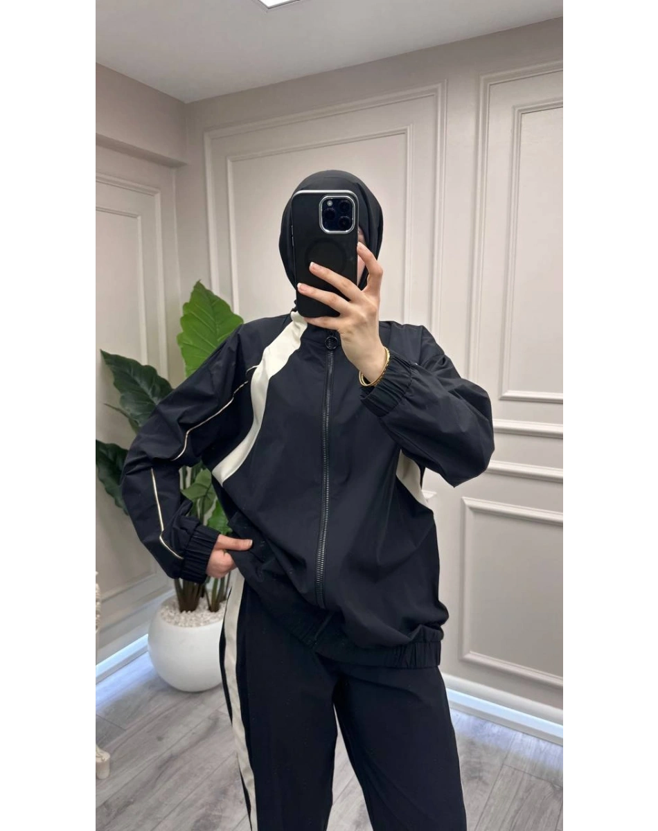 Ghisa 3610T9180 Siyah Şerit Detaylı Takım