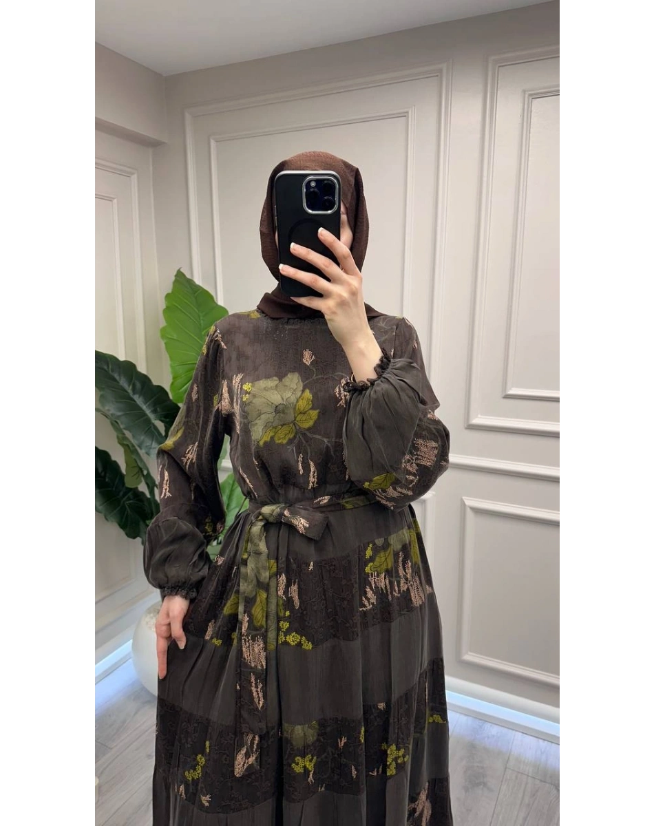 Misswhence 39843 Kahverengi Şerit Detaylı Desenli Elbise