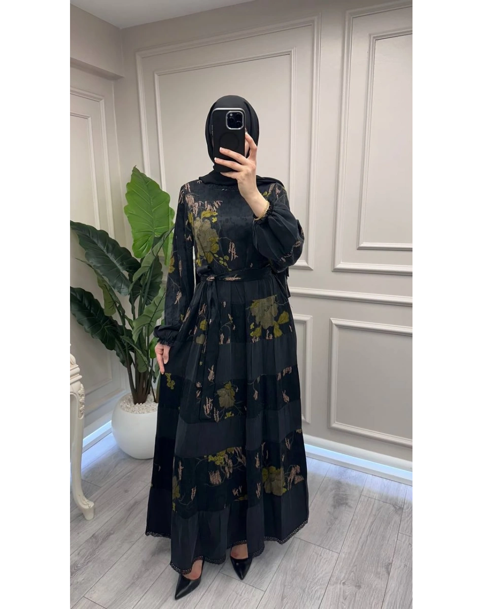 Misswhence 39843 Siyah Şerit Detaylı Desenli Elbise