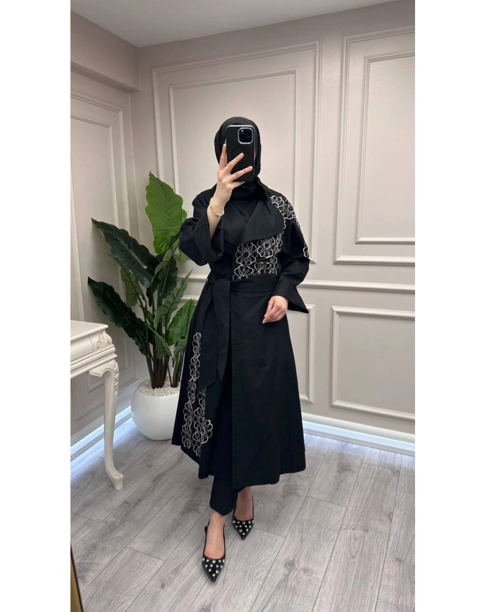Trenç 3738 Siyah Gül Desenli Trençkot