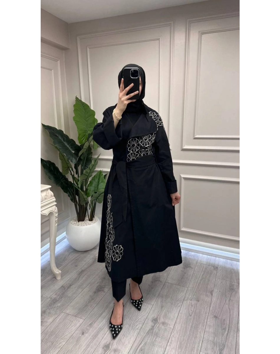 Trenç 3738 Siyah Gül Desenli Trençkot