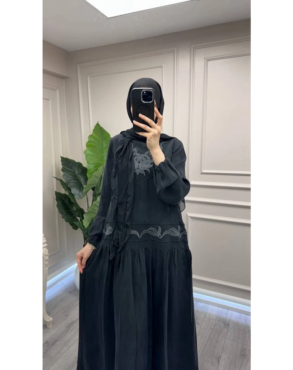 Misswhence 39820 Siyah İşlemeli Elbise