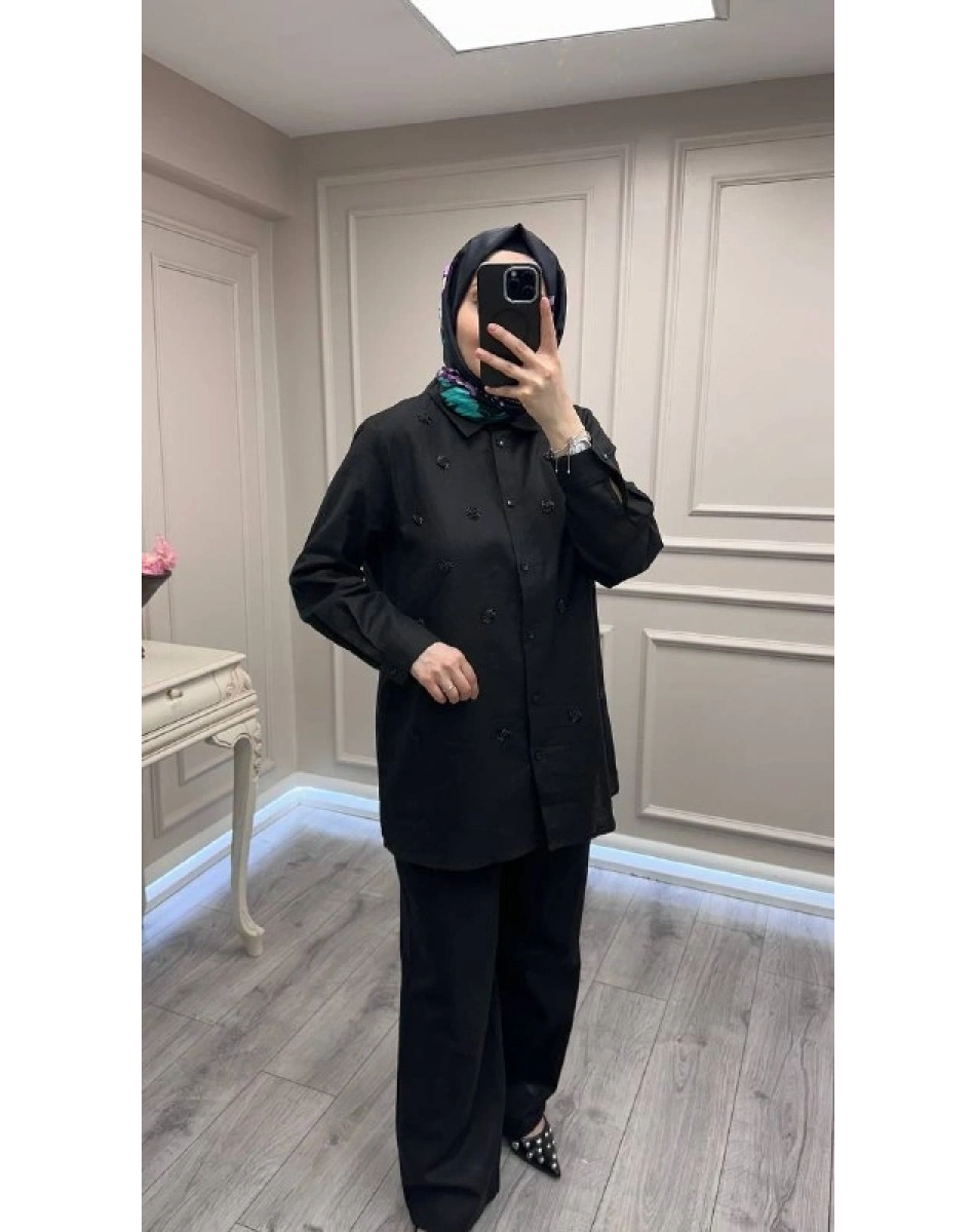 Wennora 1022 Siyah Taş İşleme Detaylı Keten Takım