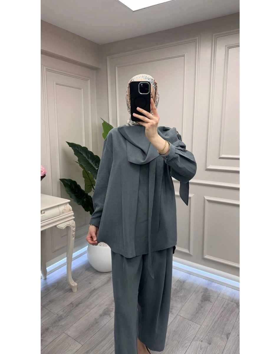 Ghisa 3610T9359 Koyu Gri Şal Yaka Detaylı Takım