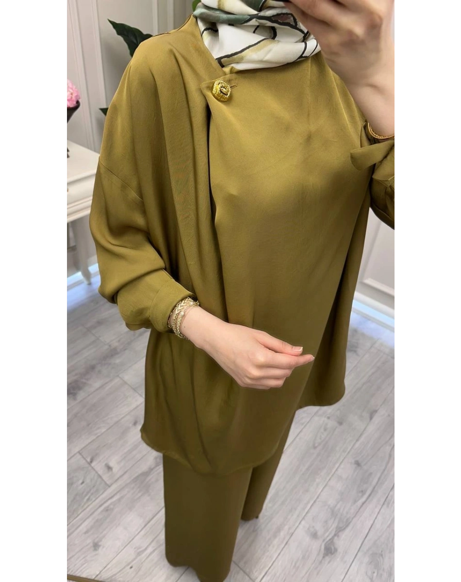 Ghisa 3610T9166 Haki Düğme Detaylı Takım