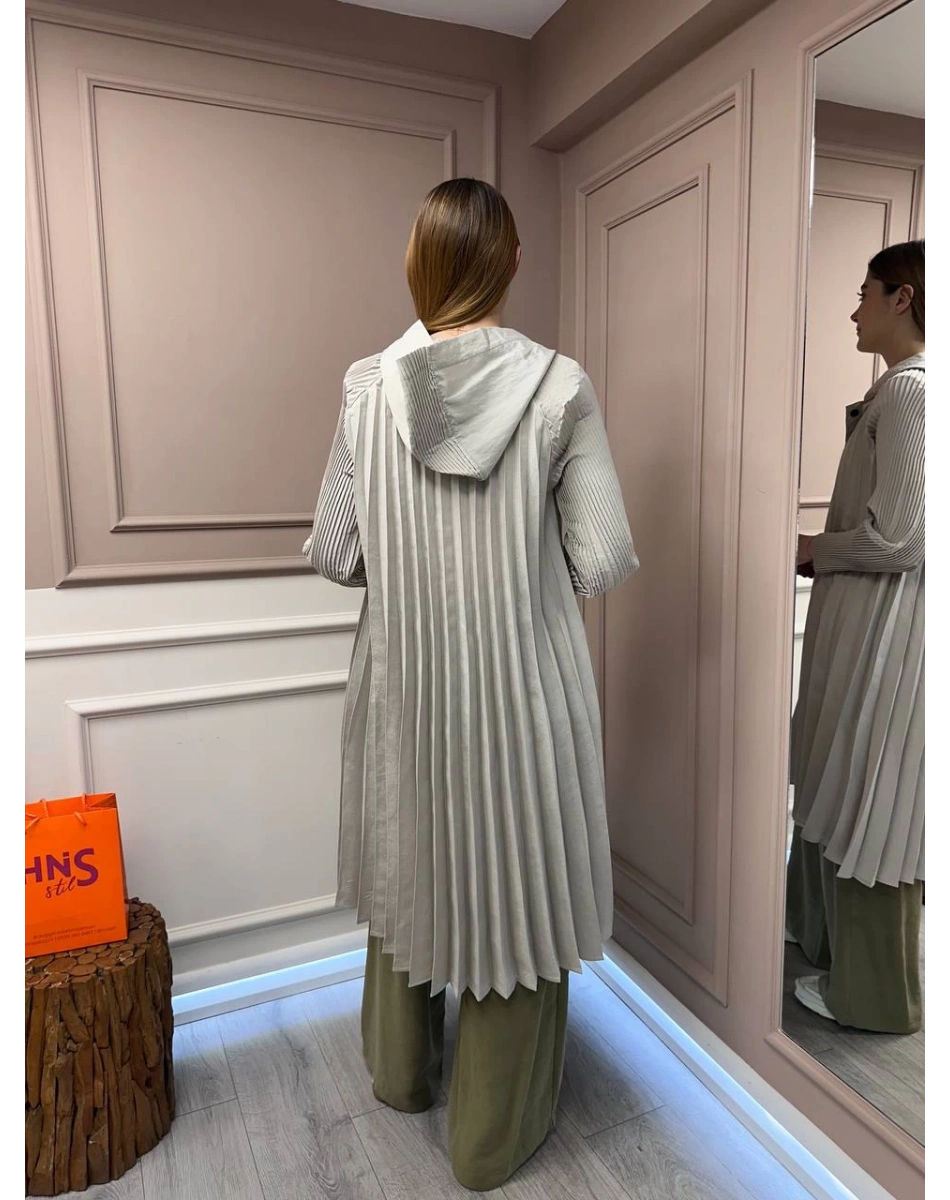 Ceremony 5881 Bej Akordiyon Kap