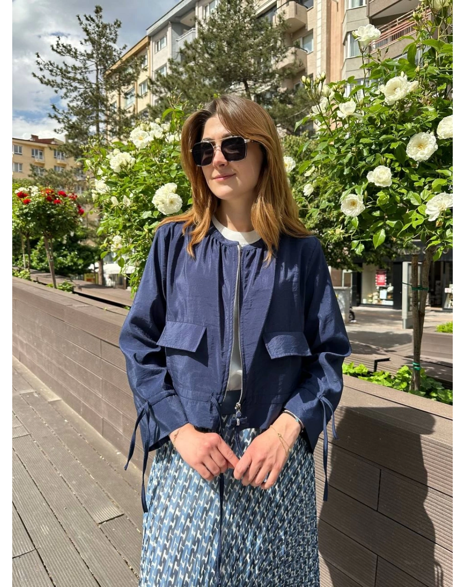 Ceremony 5899 Lacivert Etek Ucu Ve Kolları Büzgülü Önden Fermuarlı Ceket