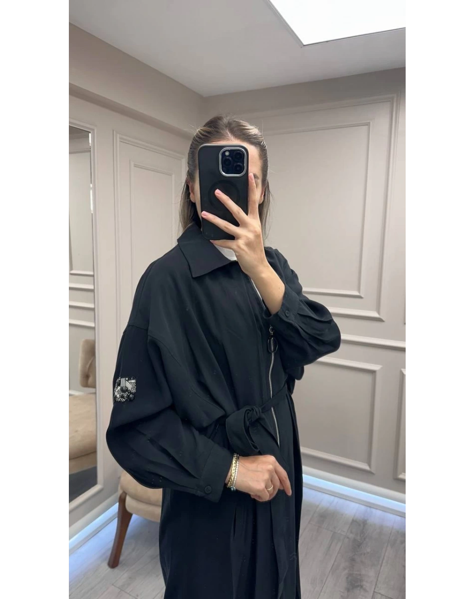 Ceremony 6881 Siyah Önden Fermuarlı İçten Kemerli Kap