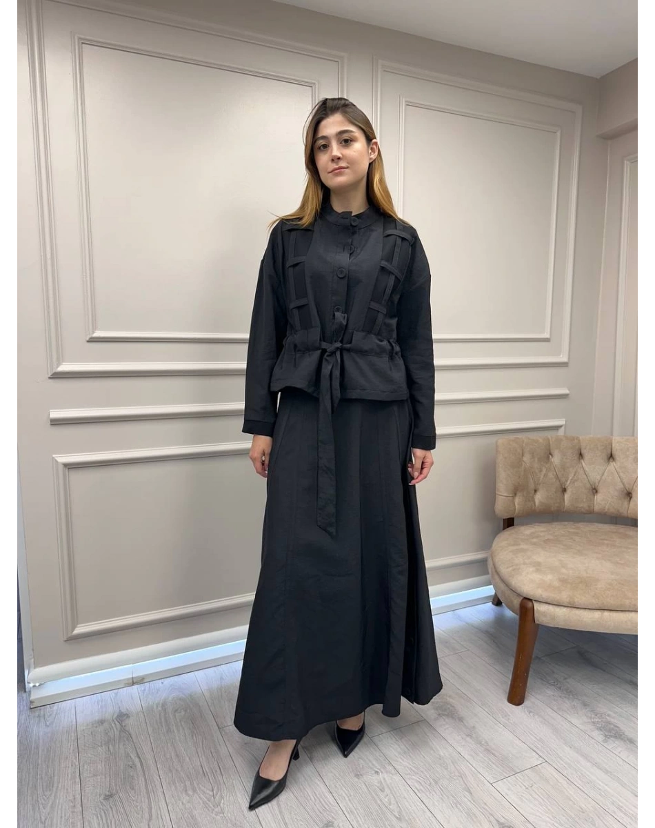 Ceremony 6930 Siyah Ceketi Kafes Detaylı Eteğin Yanları Düğme Detaylı Takım