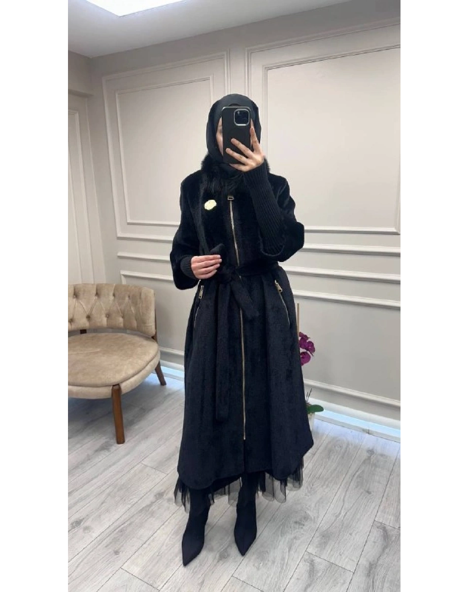 Etrucci 7211 Siyah Fermuar Triko ve Kürk Detaylı Angora Kaban