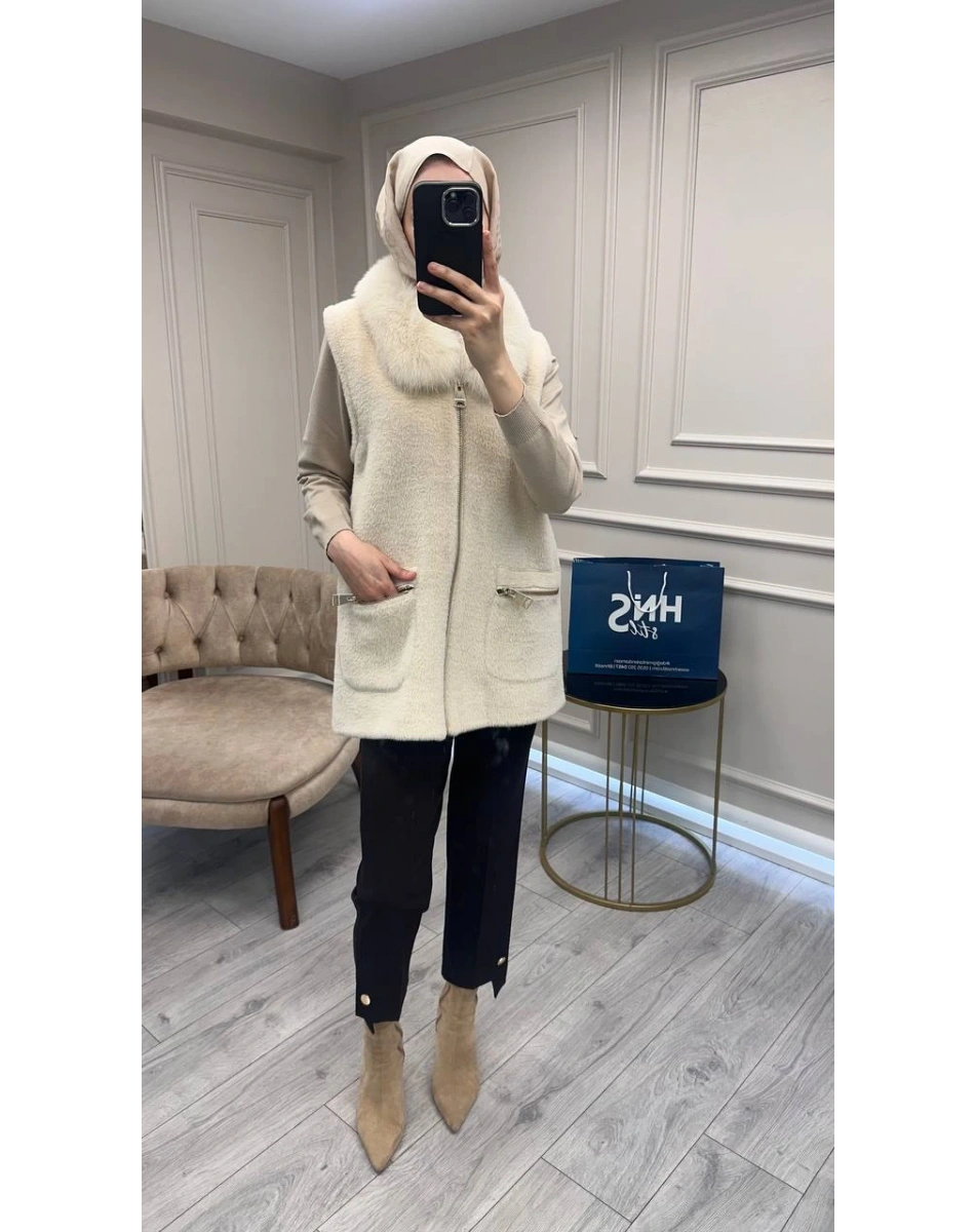 Etrucci 9022 Bej Kürk Yakalı Angora Yelek