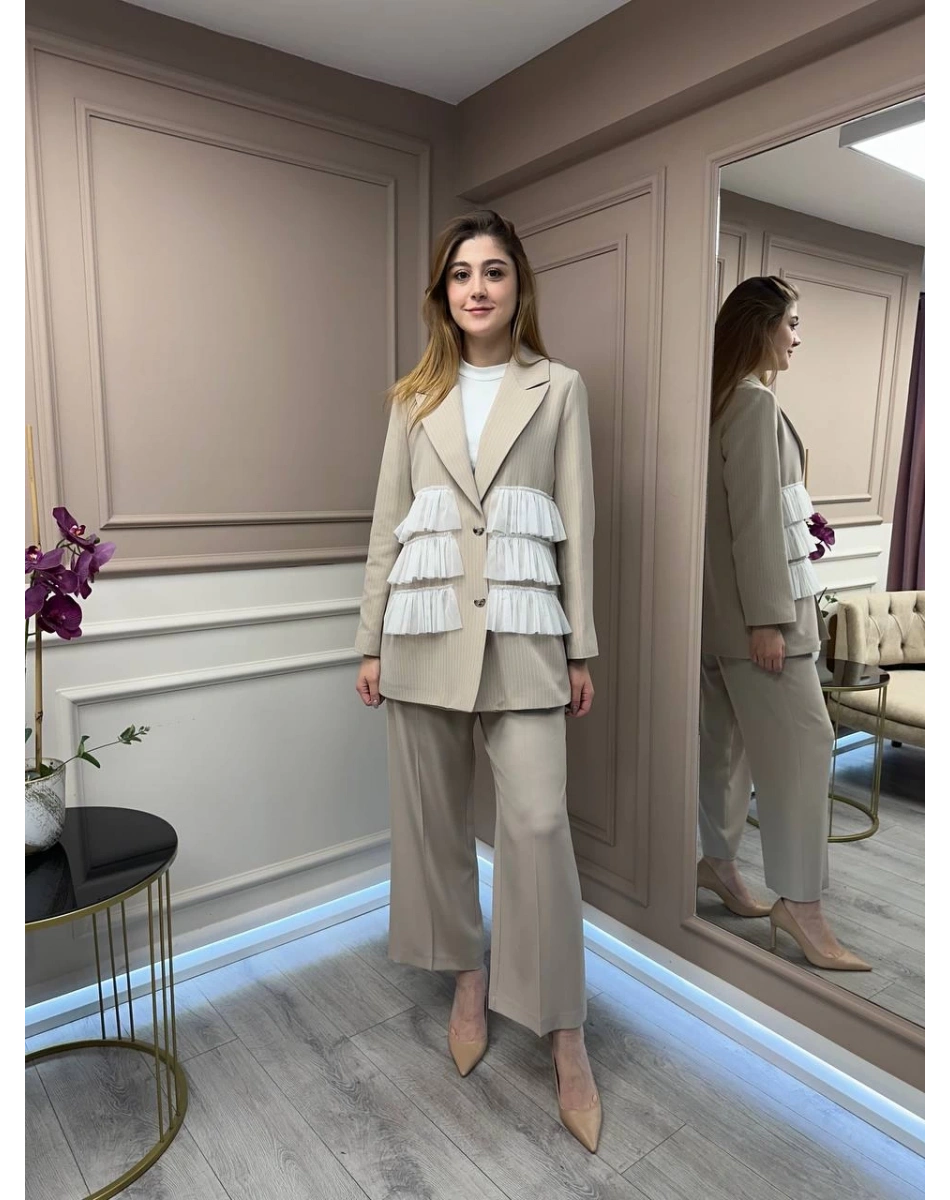 Ghisa 25YGSCKT3080 Bej Çizgili Ceket