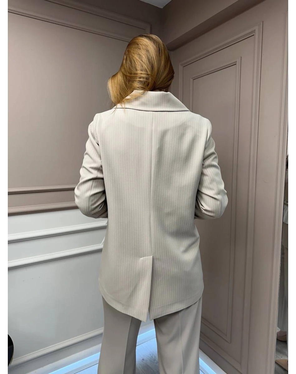 Ghisa 25YGSCKT3080 Bej Çizgili Ceket