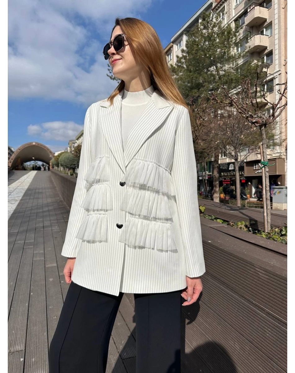 Ghisa 25YGSCKT3080 Beyaz Çizgili Ceket