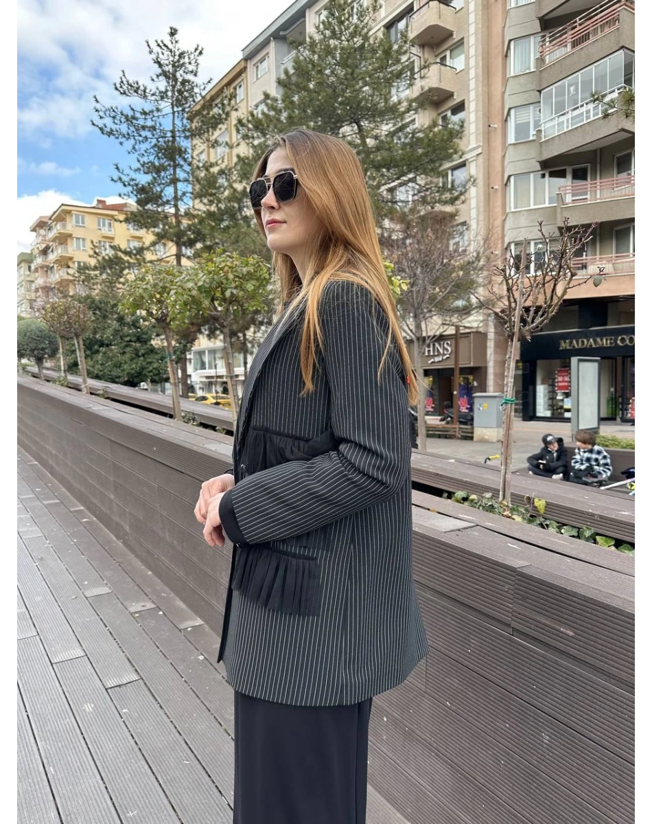 Ghisa 25YGSCKT3080 Siyah Çizgili Ceket
