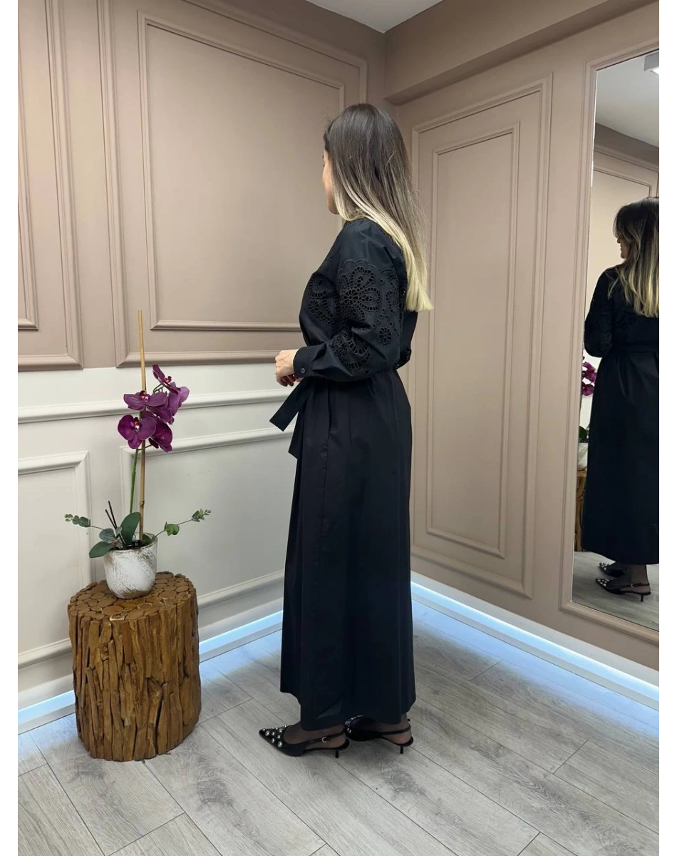 Ghisa 25YGSELB4681 Siyah Güpür Detaylı Elbise