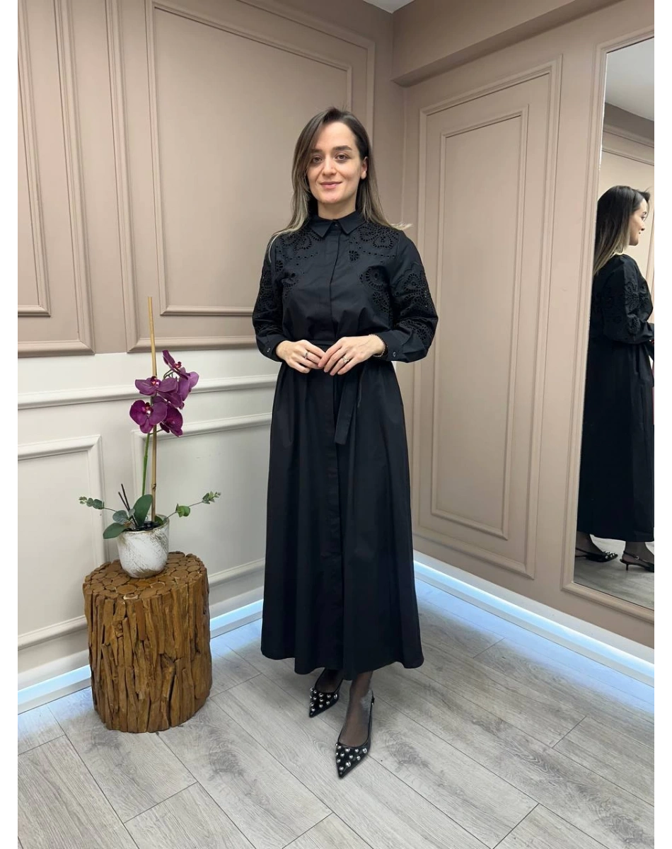 Ghisa 25YGSELB4681 Siyah Güpür Detaylı Elbise