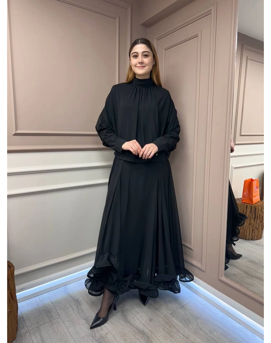 Ghisa 25YGSTKM1860 Siyah Etek Ucu Detaylı Takım