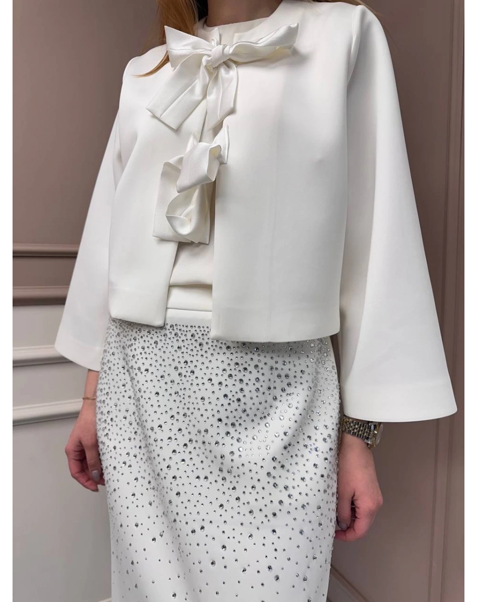 Ghisa 25YGSTKM3090 Beyaz Taşlı Etekli Takım