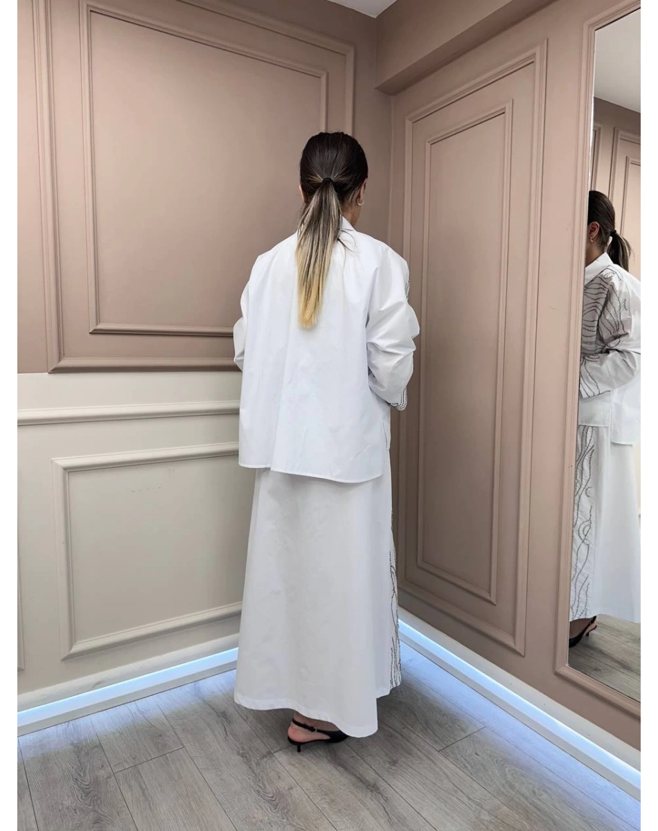 Ghisa 25YGSTKM4670 Beyaz Taş Detaylı Etekli Takım