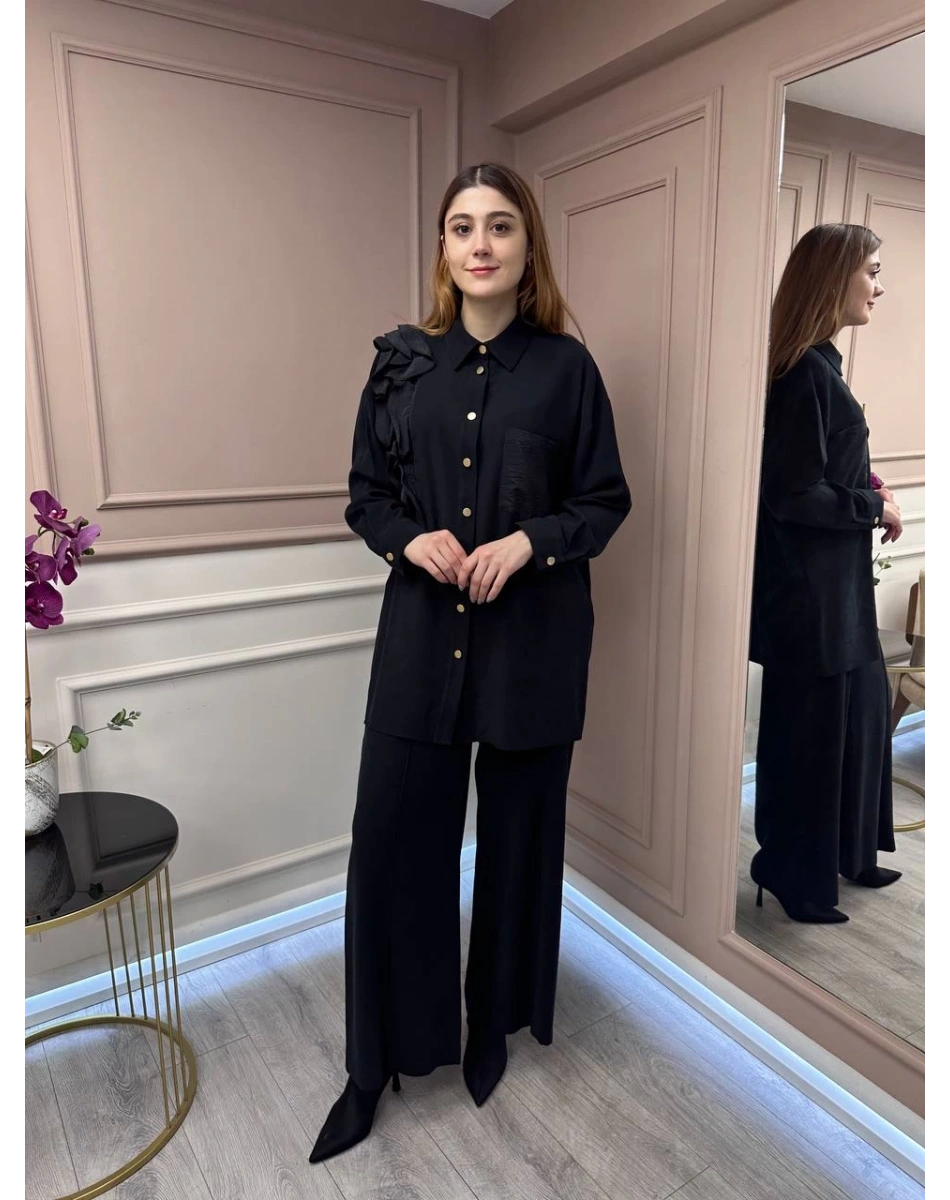 Ghisa 25YGSTKM4719 Siyah Yaka Detaylı İkili Takım