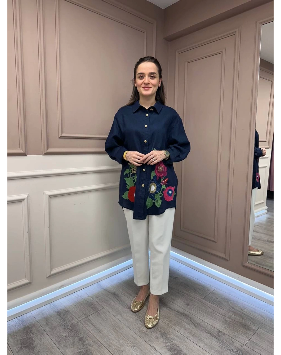 Ghisa 25YGSTNK4036 Lacivert Nakış Detaylı Tunik