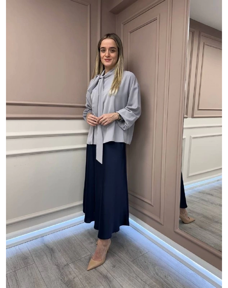 Ghisa 25YGSTNK4072 Gri Yakası Bağlama Detaylı Tunik