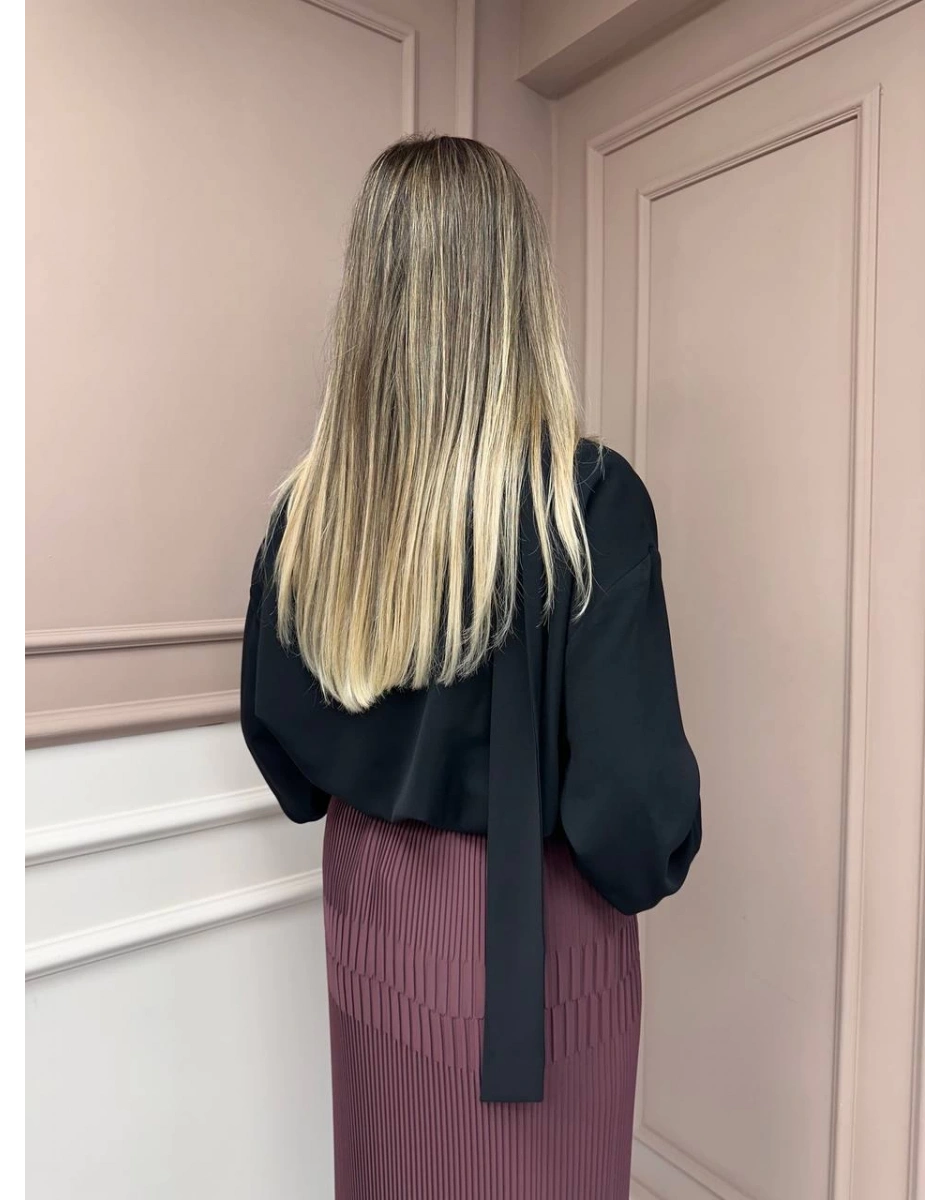 Ghisa 25YGSTNK4072 Siyah Yakası Bağlama Detaylı Tunik