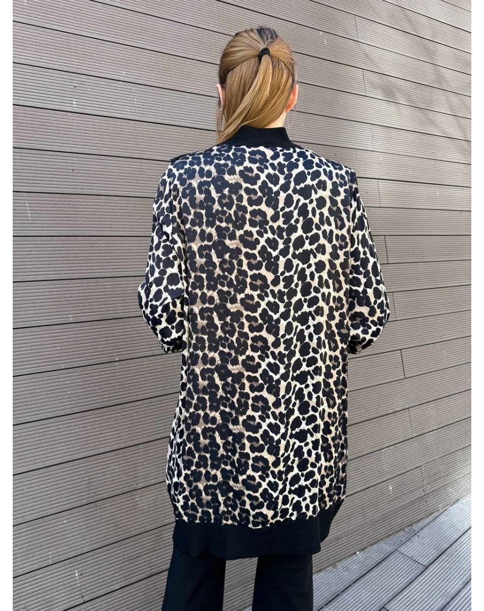 Ghisa 25YÖRHRK3095 Siyah Leopar Desenli Hırka