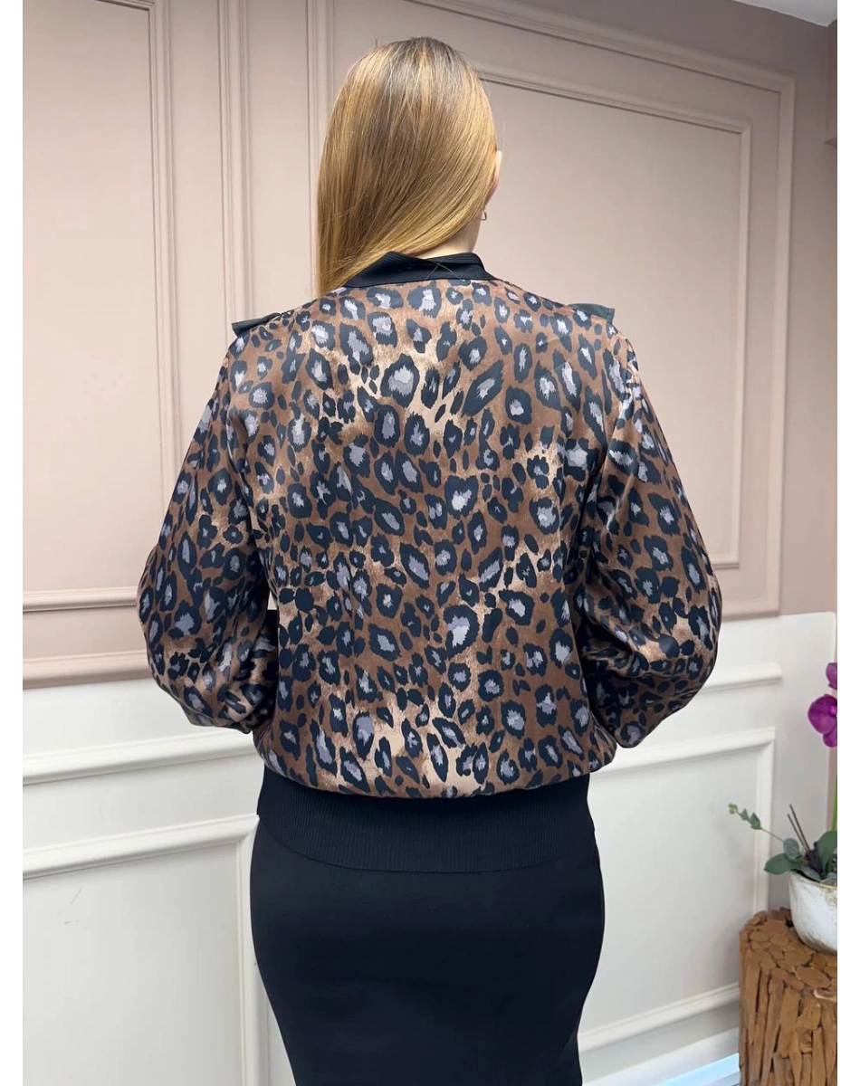 Ghisa 25YÖRHRK3096 Kahve Leopar Desenli Kısa Hırka