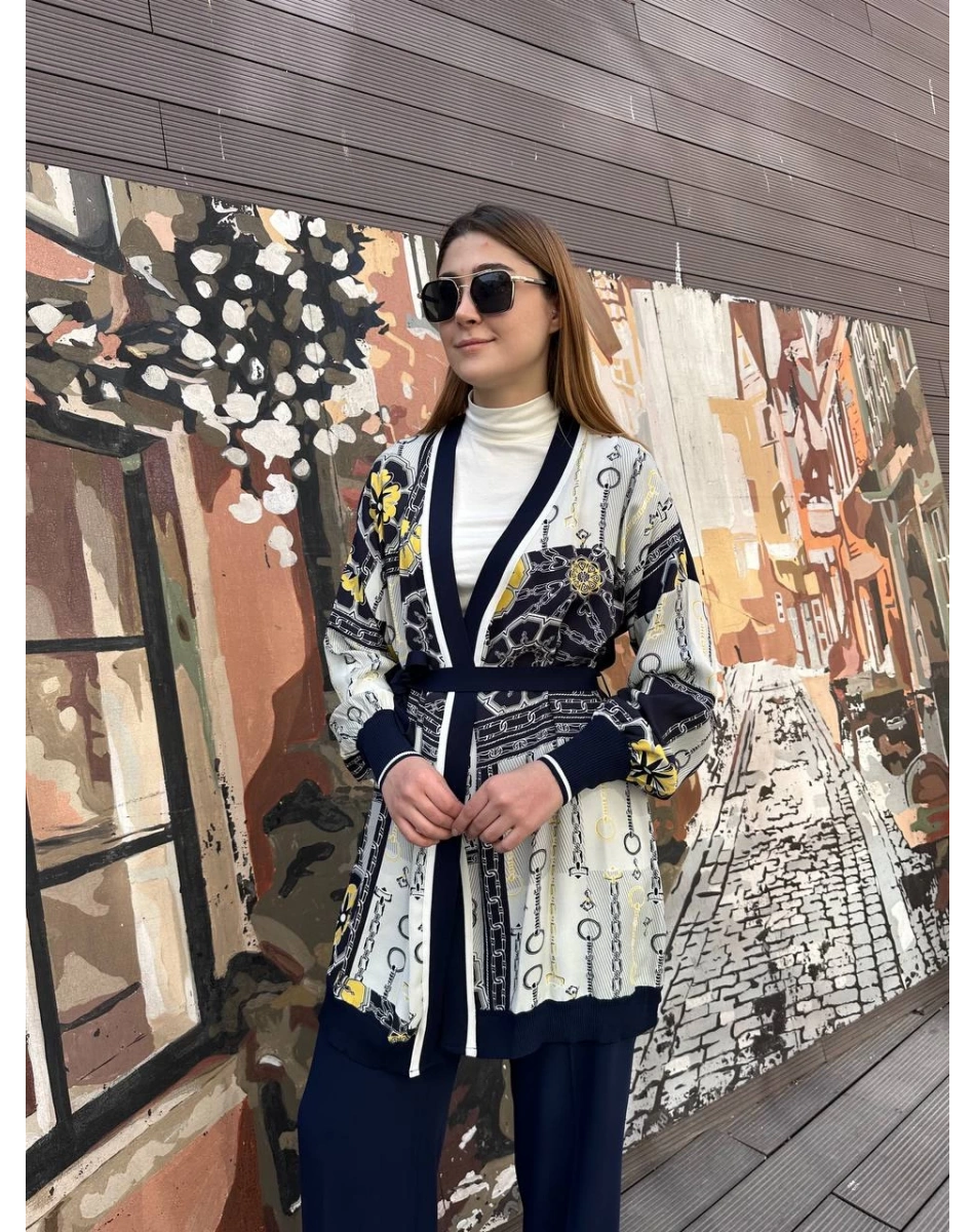 Ghisa 25YÖRHRK3163 Lacivert Hırka