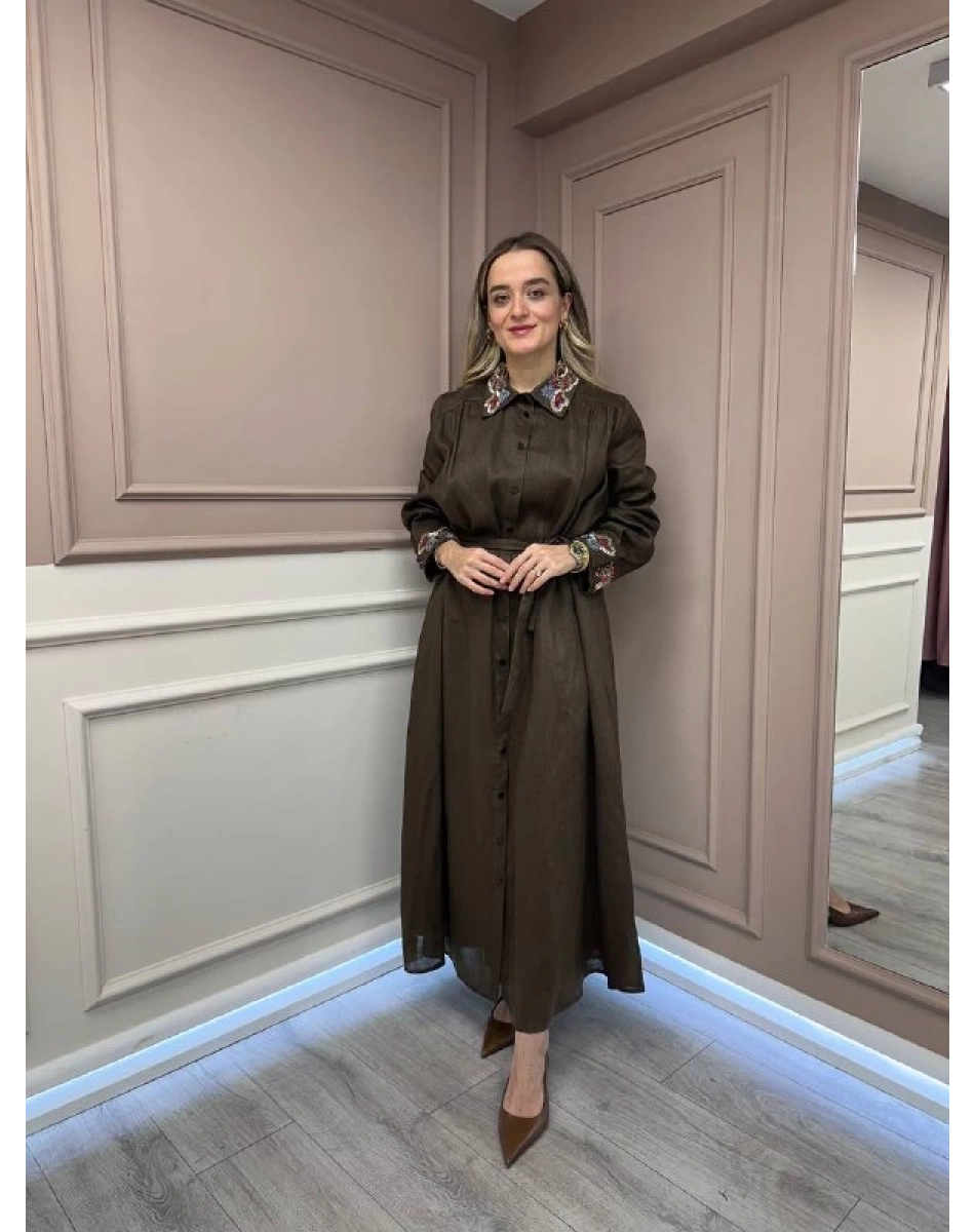 Ghisa 26KGSELB4091 Kahve Yaka Ve Bilek Kısmı Detaylı Elbise