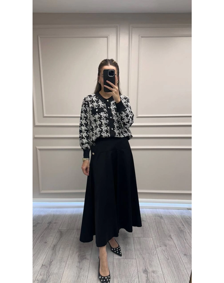 Ghisa 26KGSETK5362 Siyah Yanları Düğme Detaylı Etek