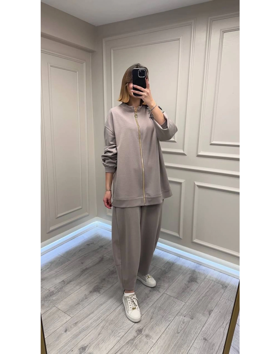 Ghisa 26KGSTKM3260 Taş Yakası Taş İşlemeli Takım