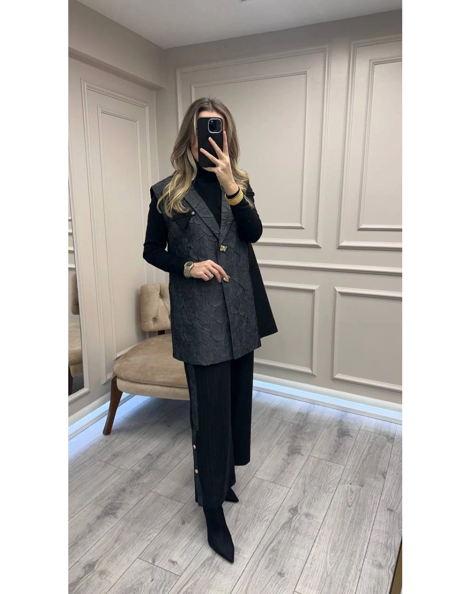 Ghisa 26KGSTKM3298 Siyah Yelekli Takım