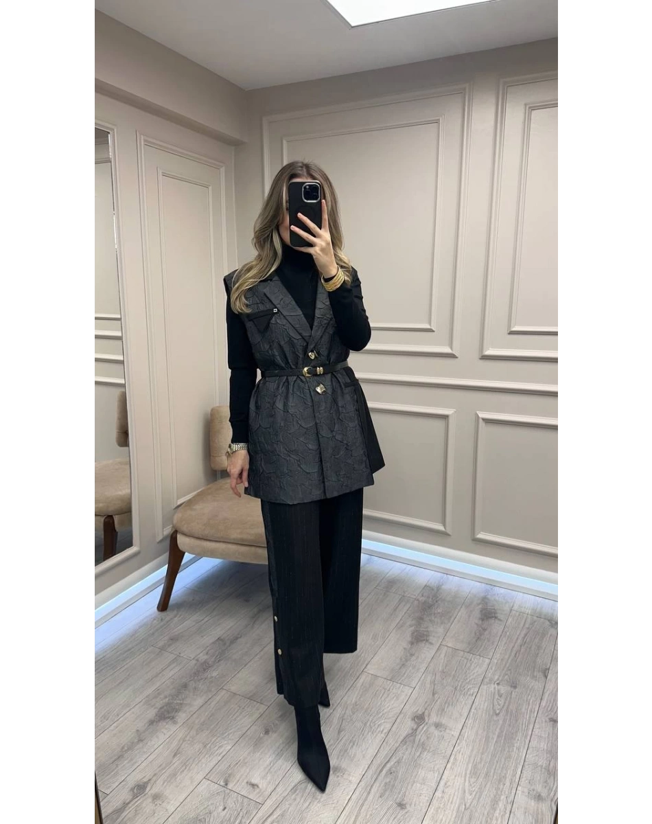 Ghisa 26KGSTKM3298 Siyah Yelekli Takım