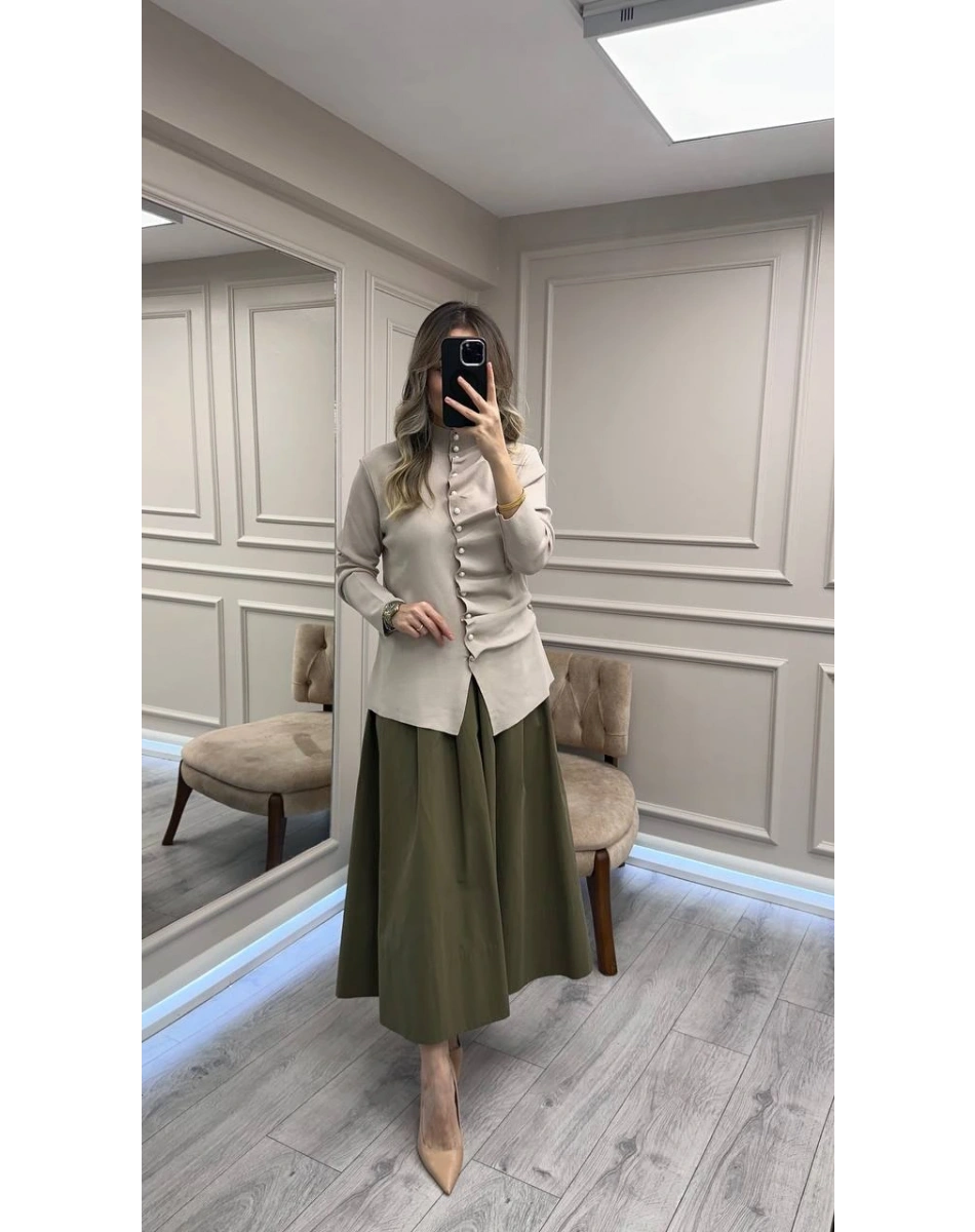 Ghisa 26KOBHRK3294 Kum Düğme Detaylı Hırka