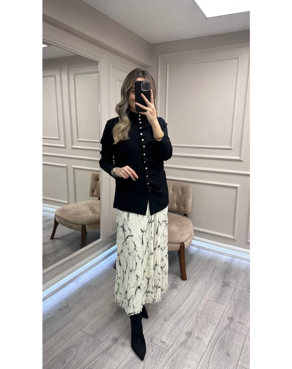 Ghisa 26KOBHRK3294 Siyah Düğme Detaylı Hırka