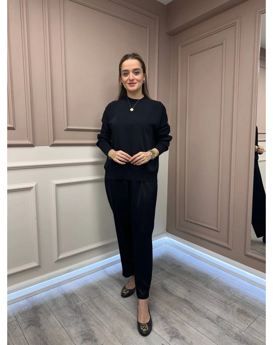 Ghisa 26KÖRBLZ4907 Siyah Önü Şifon Kumaş Detaylı Bluz