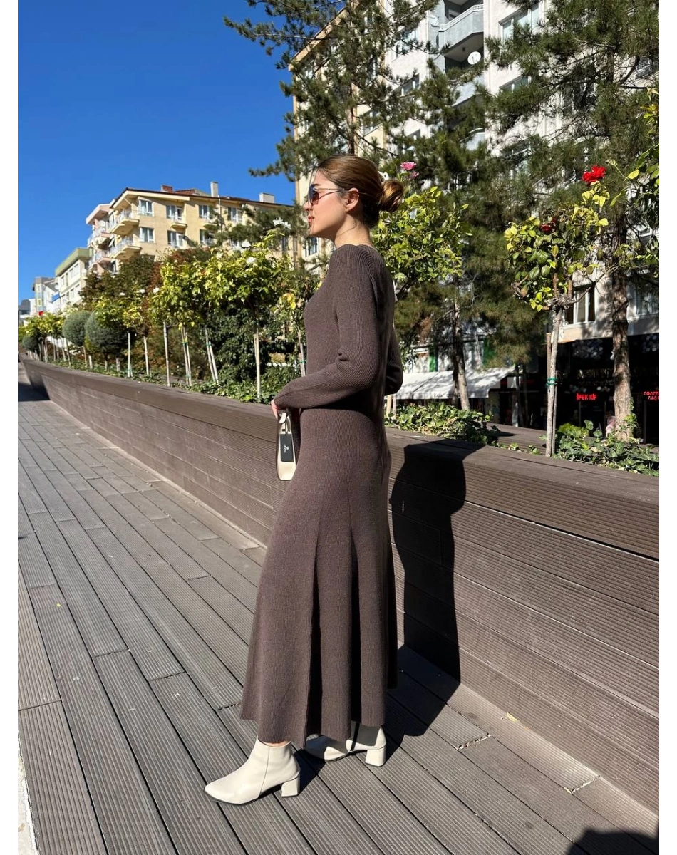 Ghisa 5KKNELB4655 Kahve Düğme Detaylı Triko Elbise