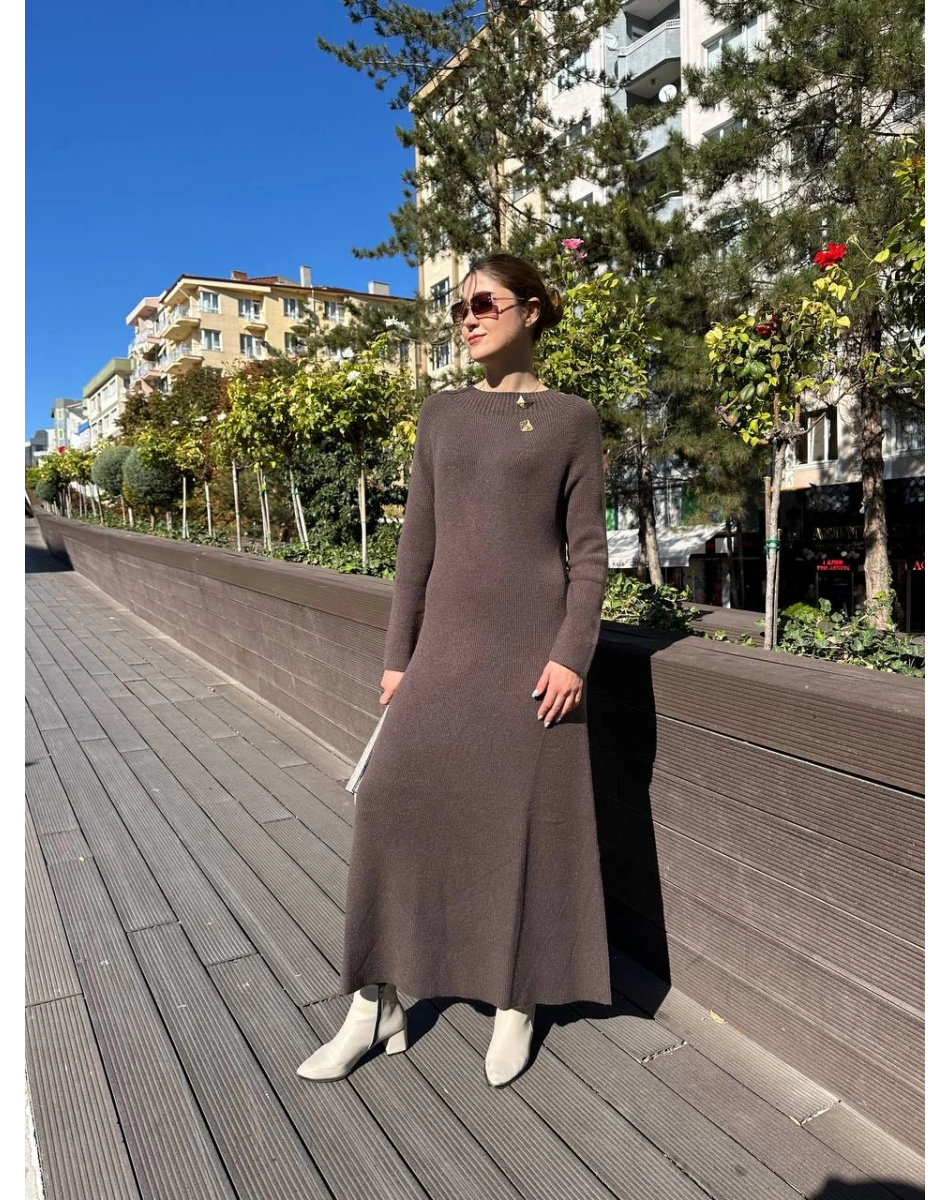 Ghisa 5KKNELB4655 Kahve Düğme Detaylı Triko Elbise