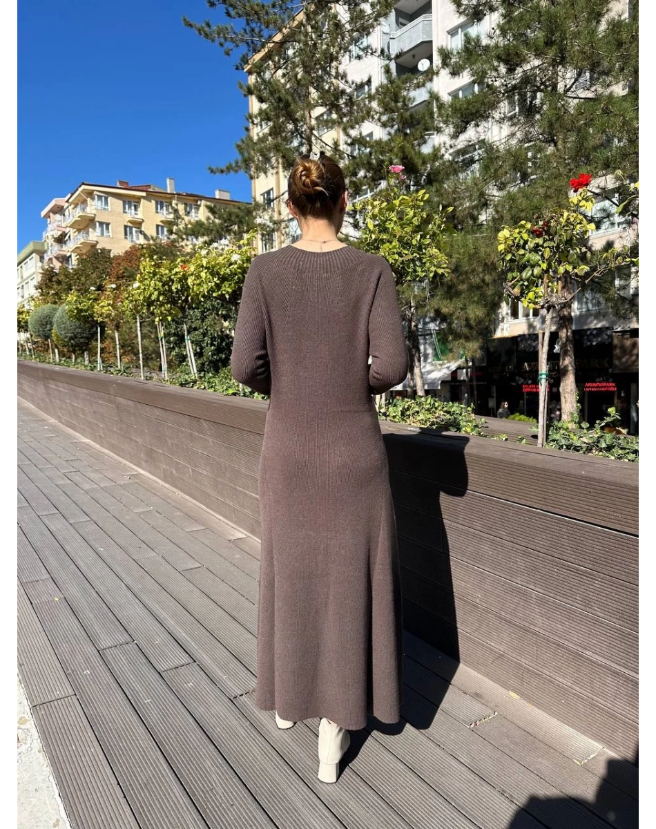 Ghisa 5KKNELB4655 Kahve Düğme Detaylı Triko Elbise