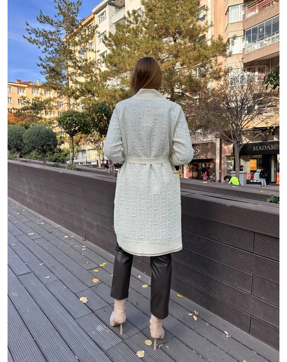 Ghisa 5KÖRHRK3031 Ekru Yaka Detaylı Hırka